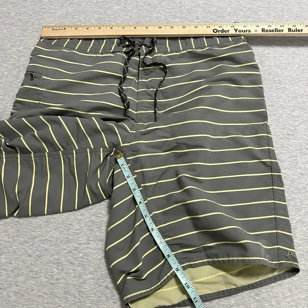 Patagonia Wavefarer Board Shorts Mens 34 Gray Yellow Stripe Swim Unlined 9”‎